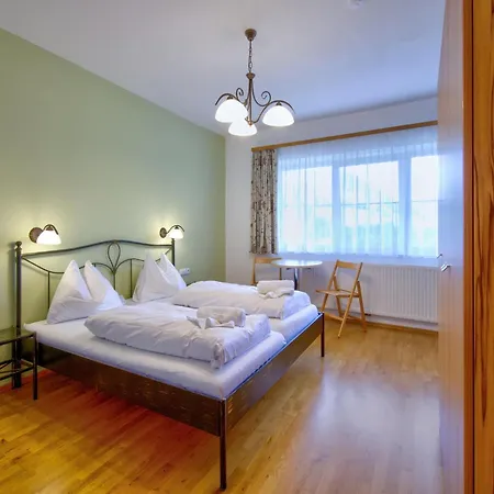 Vicky With Infrared Cabin, Cleaning Included Niederau