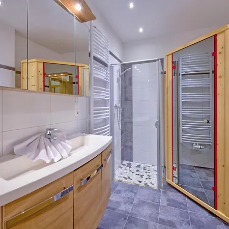 Appartement Vicky With Infrared Cabin, Cleaning Included