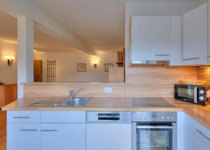 Vicky With Infrared Cabin, Cleaning Included فيلدشوناو