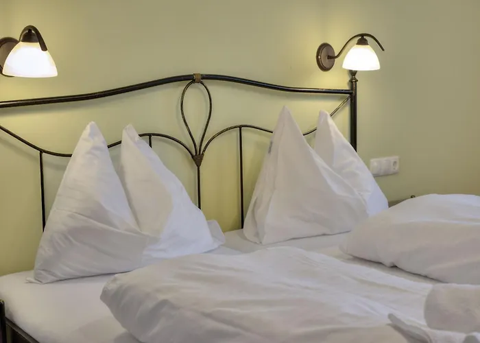 Vicky With Infrared Cabin, Cleaning Included